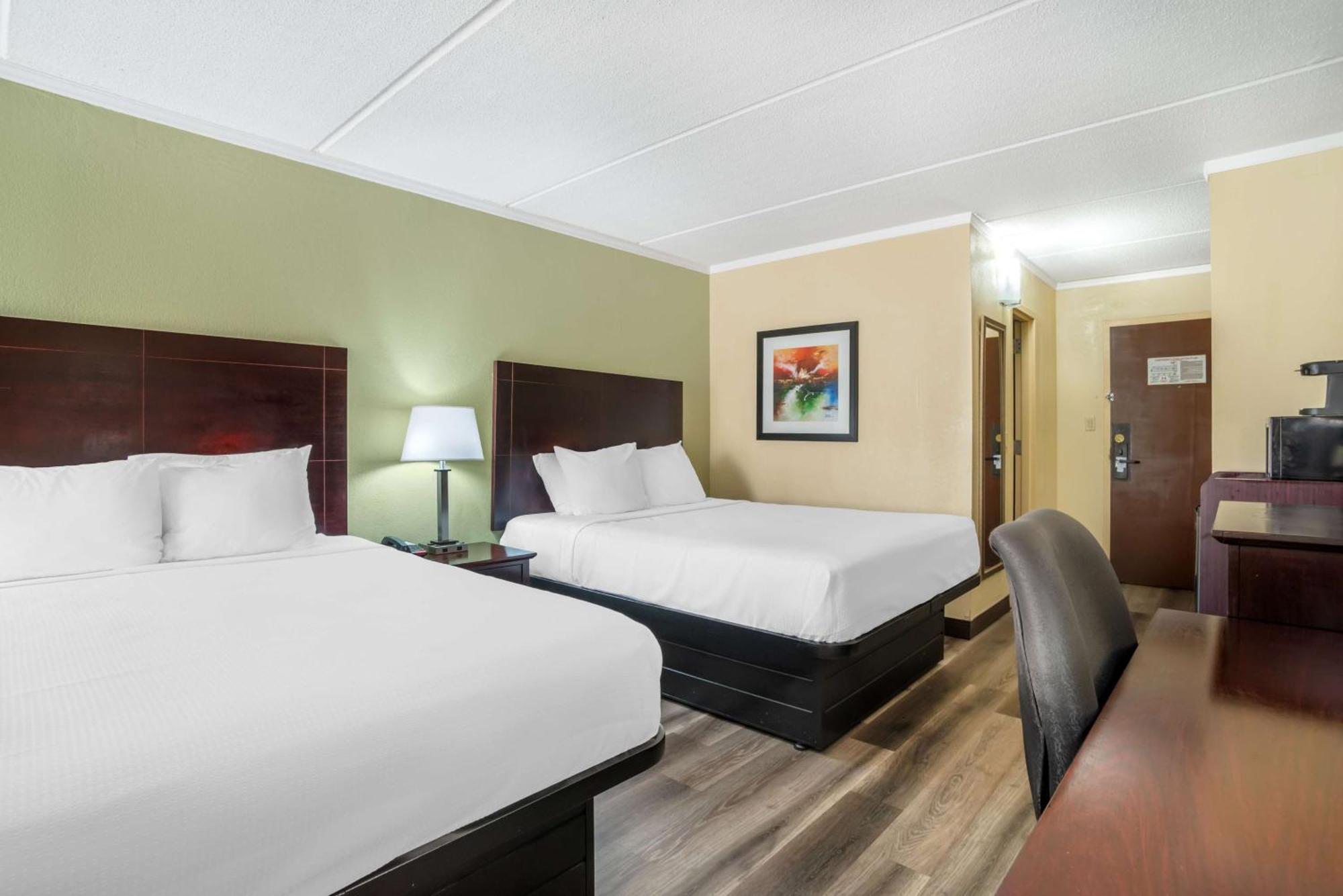 Western Hotel 3*